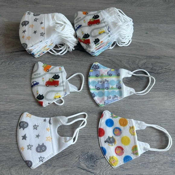 Baby Printed Disposable Face Masks (40pc) - Picture 1 of 5